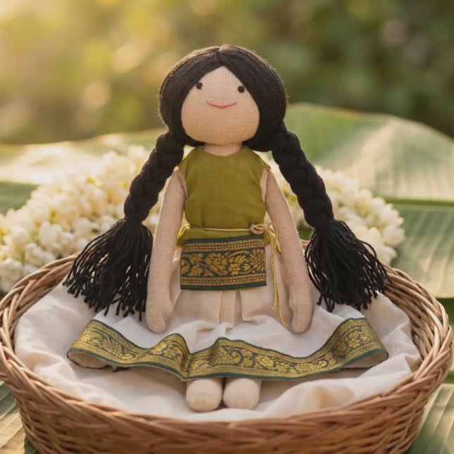 Tradition Doll - Kerala Kasavu